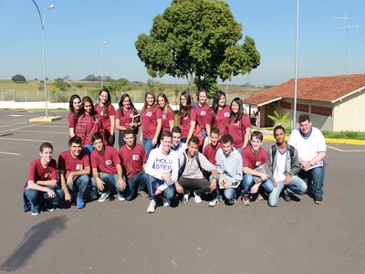 Alunos do IAL visitam a FATEC