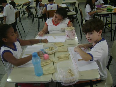 Brincando também se aprende!