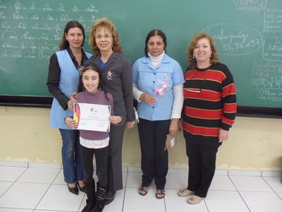 ENTREGA DOS CERTIFICADOS DO PROJETO LEITURA NAS FÉRIAS