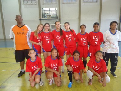 Festa no IAL: amistoso de futsal feminino