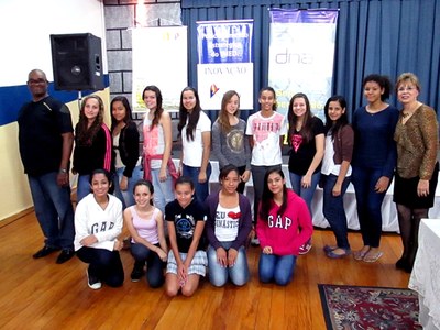 Futsal feminino do IAL na final estadual dos Jogos Escolares