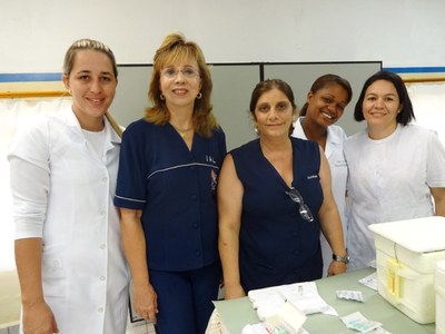 Instituto Americano de Lins realiza vacinação contra o HPV