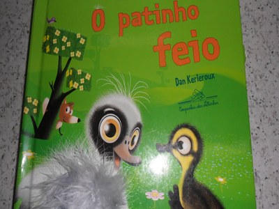 O patinho feio/Dan Kerlerouse