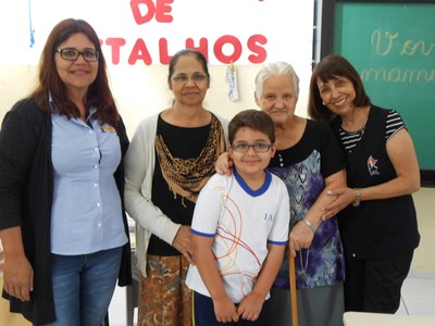 Projeto Colcha de Retalhos: Vovós Emília e Jaciram